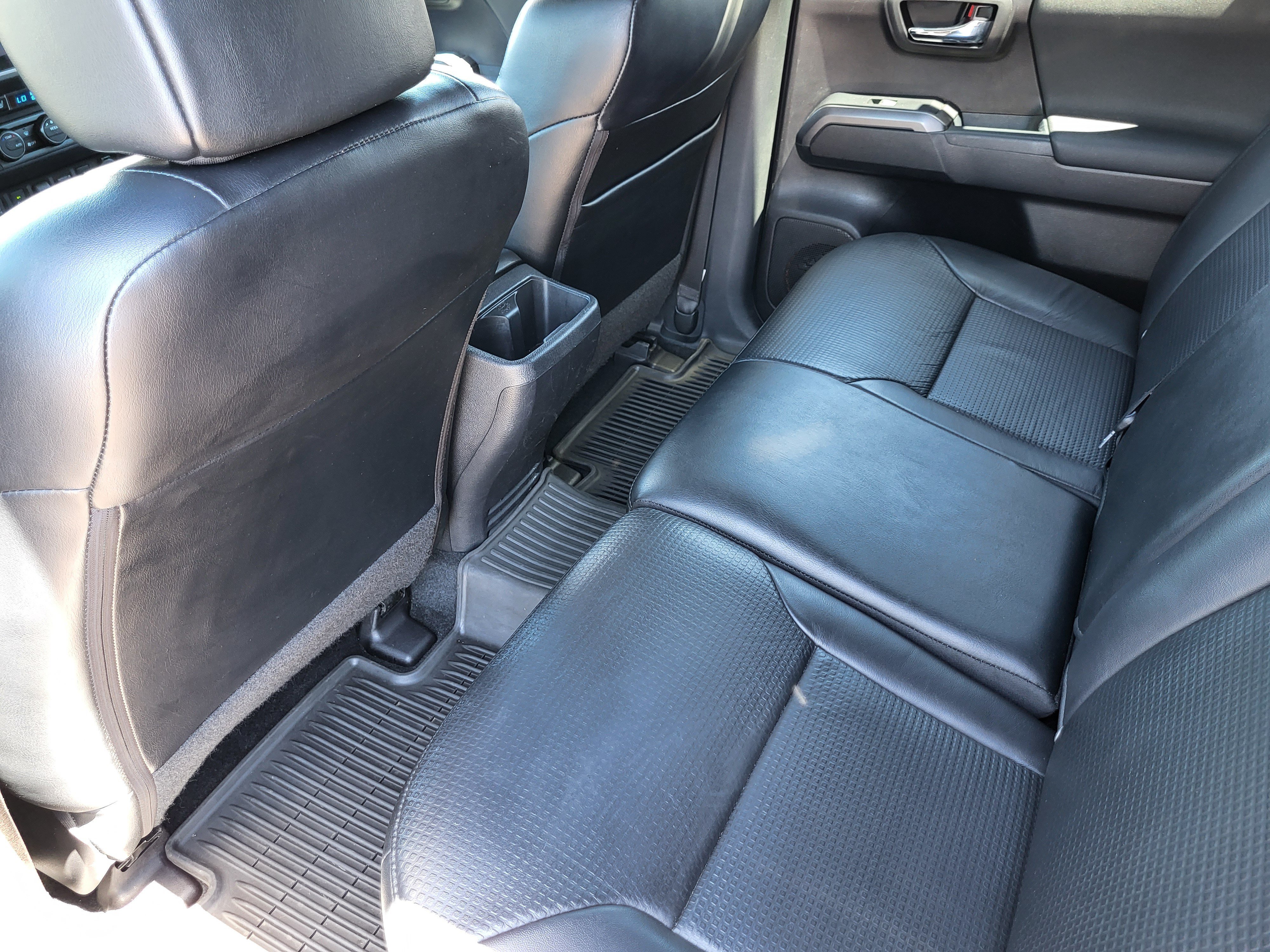 Certified 2020 Toyota Tacoma TRD Off-Road w/ TRD Premium Off Road Package AWD/4WD image 22