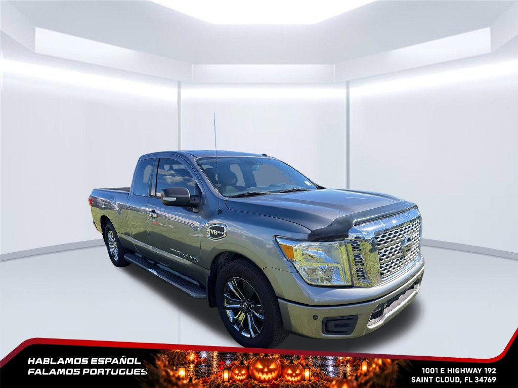 Used 2017 Nissan Titan SV RWD image 7