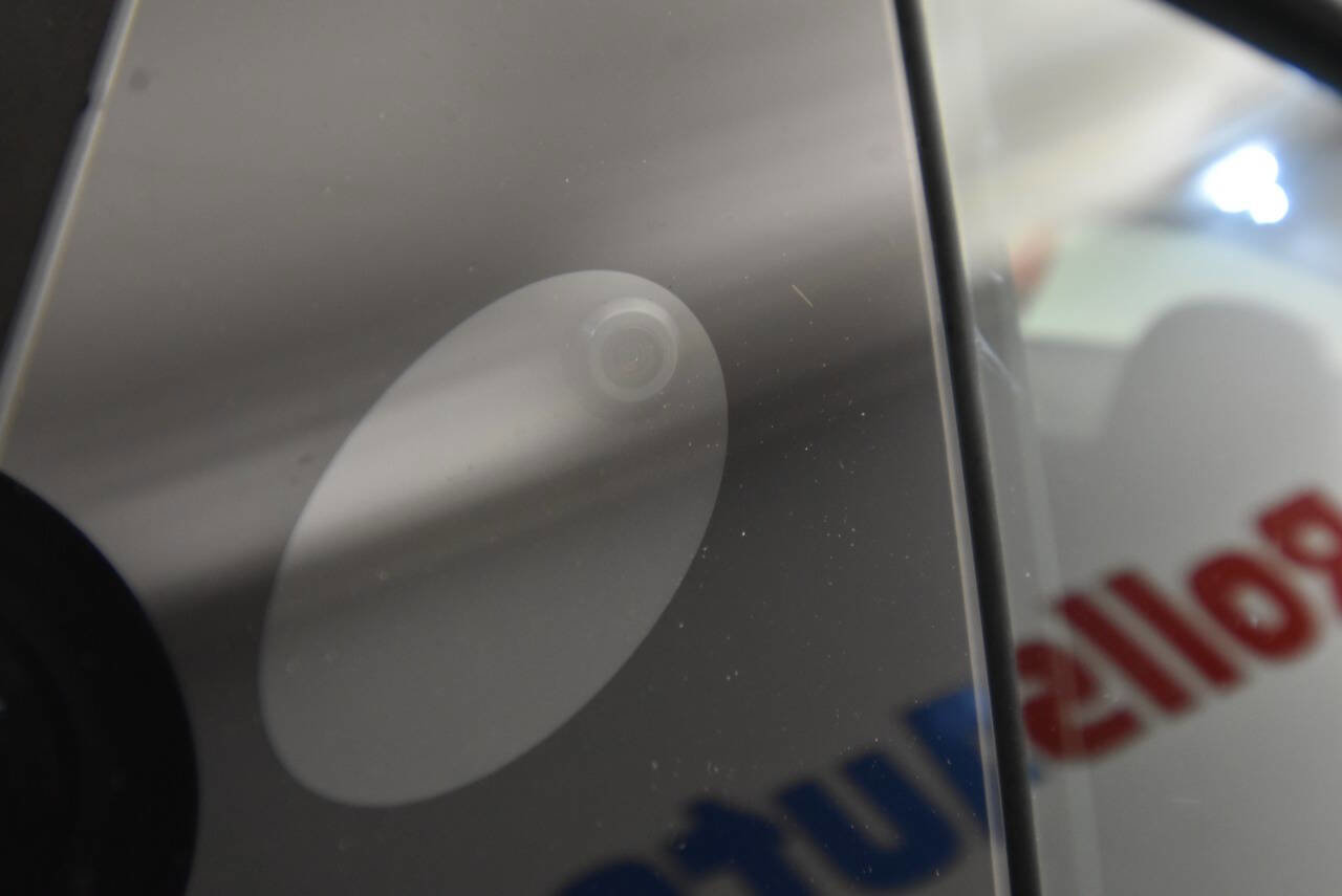 Used 2023 Tesla Model 3 Standard Range image 14