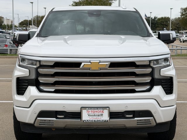 Used 2022 Chevrolet Silverado 1500 High Country w/ High Country Premium Package AWD/4WD image 8