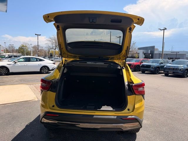 Certified 2024 Chevrolet Trax ACTIV w/ Driver Confidence Package FWD image 22