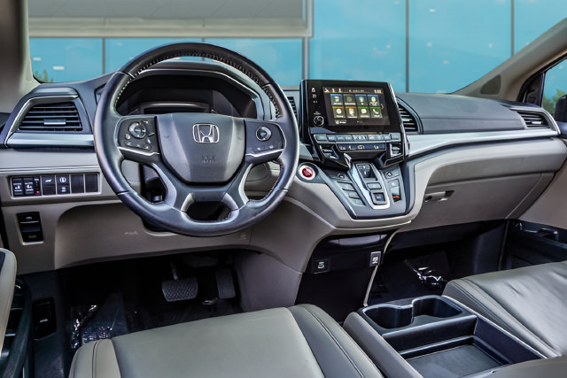 Used 2021 Honda Odyssey EX-L image 11
