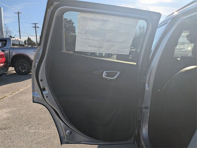 New 2026 Jeep Compass Latitude image 24