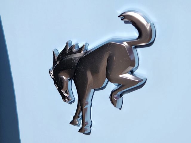 New 2025 Ford Bronco Heritage Edition image 16