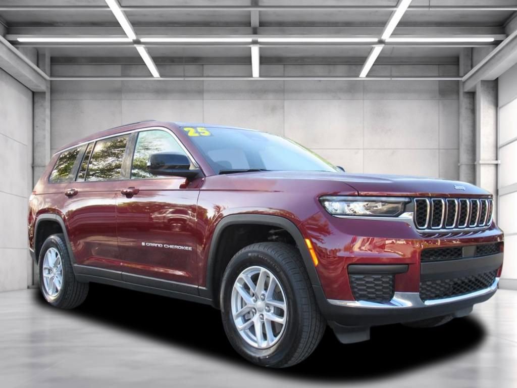 Used 2025 Jeep Grand Cherokee L Laredo w/ Luxury Tech Group I image 1