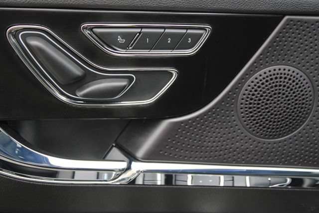 Used 2023 Lincoln Corsair Reserve FWD image 10
