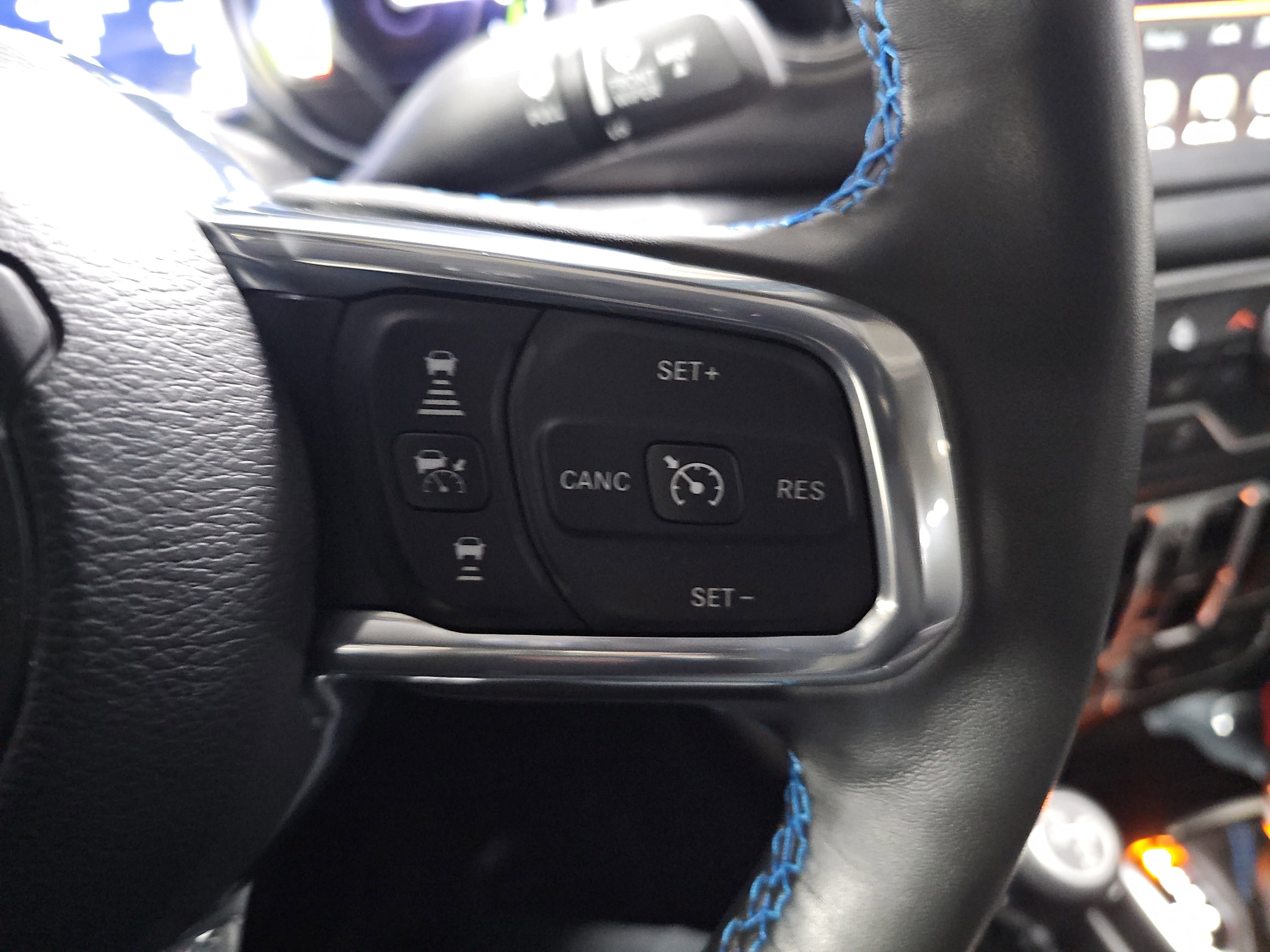 Used 2023 Jeep Wrangler Unlimited Rubicon 4xe w/ Safety Group image 18