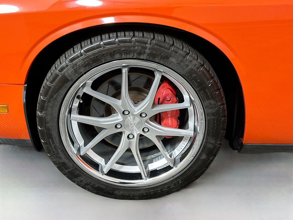 Used 2010 Dodge Challenger SRT8 w/ SRT Option Group II RWD image 29