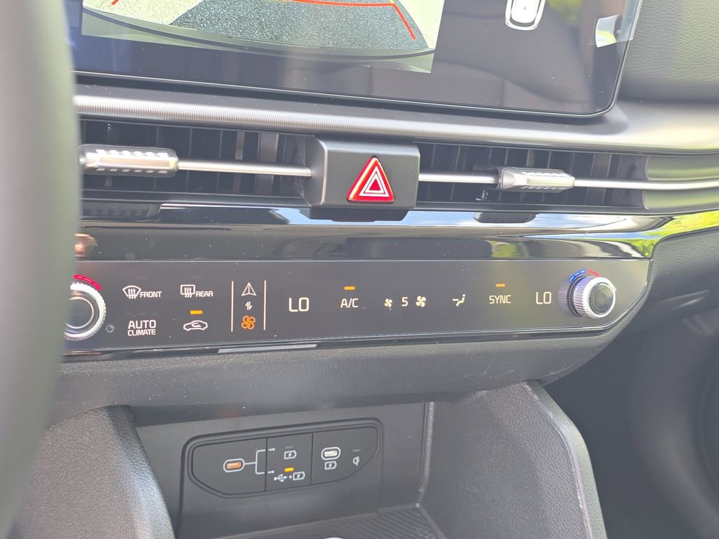 New 2026 Kia Sportage EX image 26