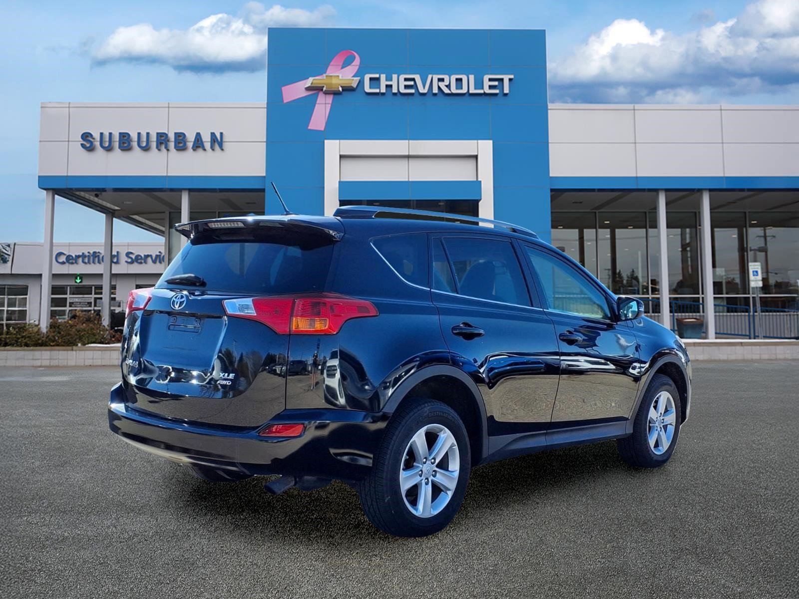 Used 2013 Toyota RAV4 XLE AWD/4WD image 4