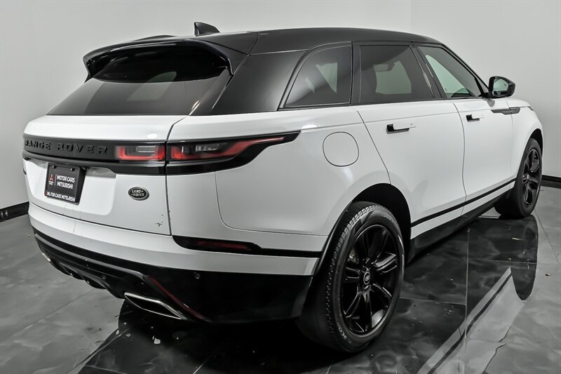 Used 2023 Land Rover Range Rover Velar R-Dynamic S AWD/4WD image 9