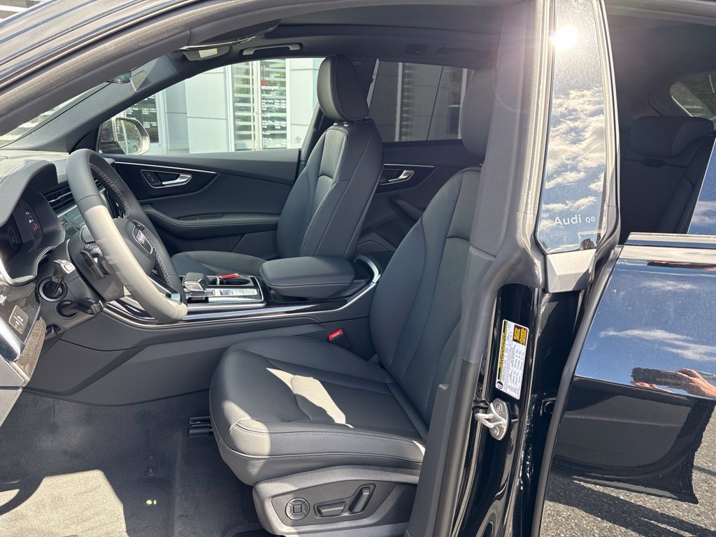 New 2027 Audi Q8 Premium Plus AWD/4WD image 8