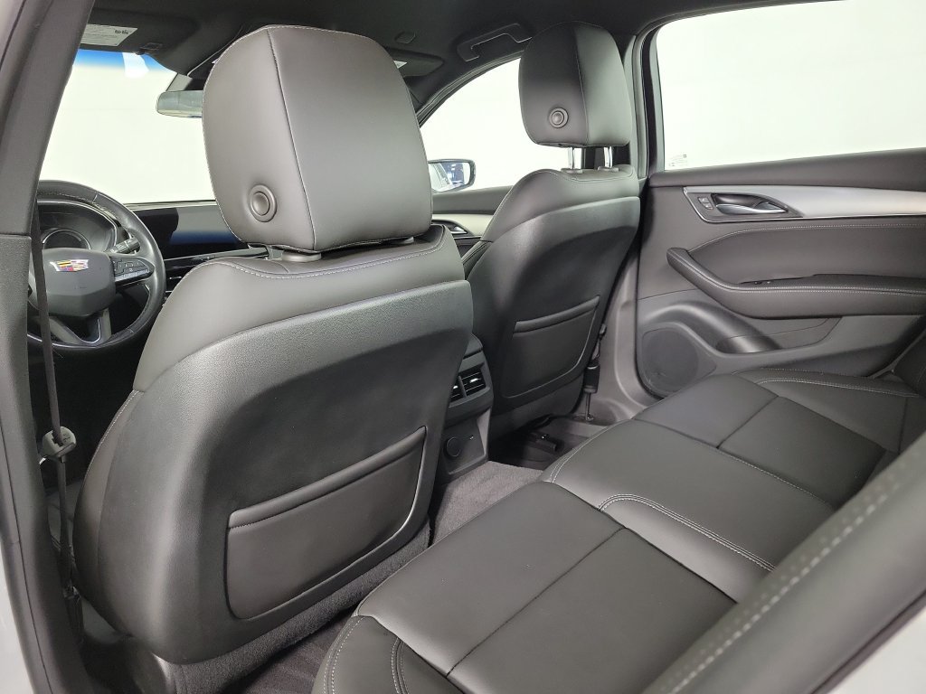 Used 2024 Cadillac CT5 Luxury RWD image 12