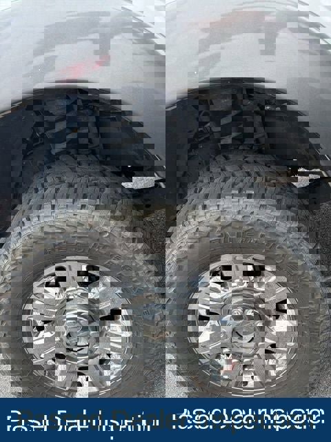 Used 2014 Ford F250 Lariat w/ Chrome Package image 15