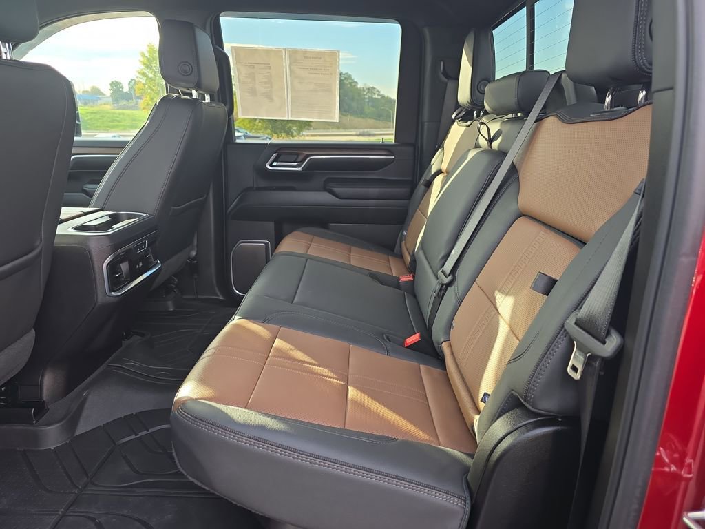 Certified 2025 Chevrolet Silverado 3500 High Country image 48