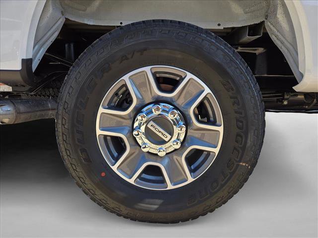 New 2026 Ford F250 Lariat w/ Lariat Premium Package image 10