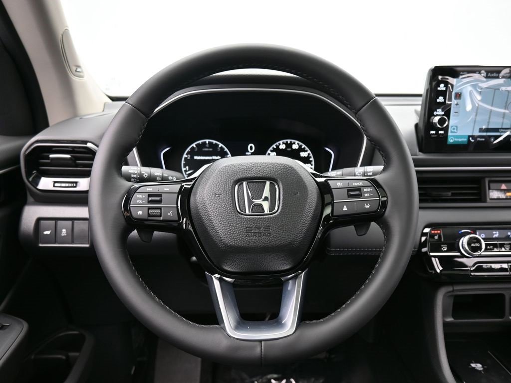 New 2025 Honda Pilot Touring image 45