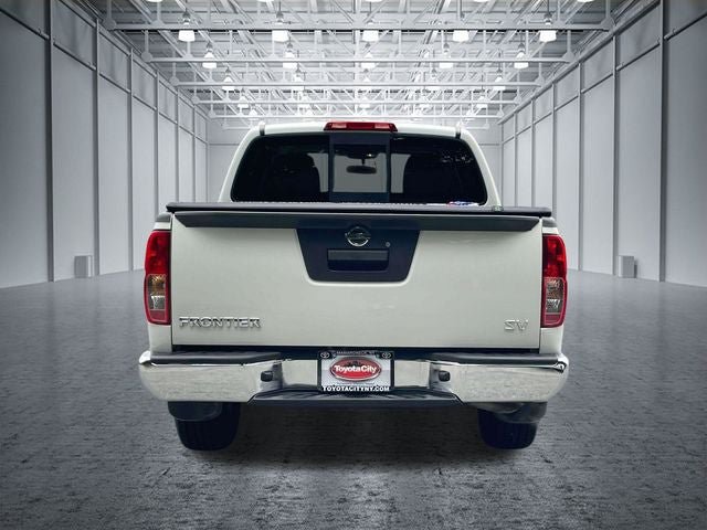 Used 2021 Nissan Frontier SV RWD image 9