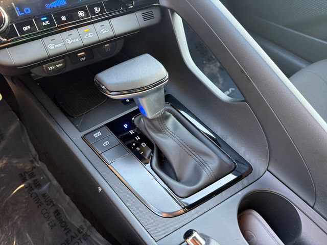 Used 2025 Hyundai Elantra Sport FWD image 22