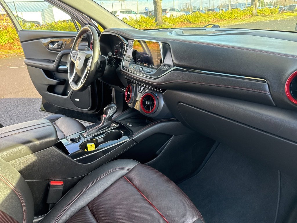 Used 2022 Chevrolet Blazer RS w/ Enhanced Convenience Package image 30