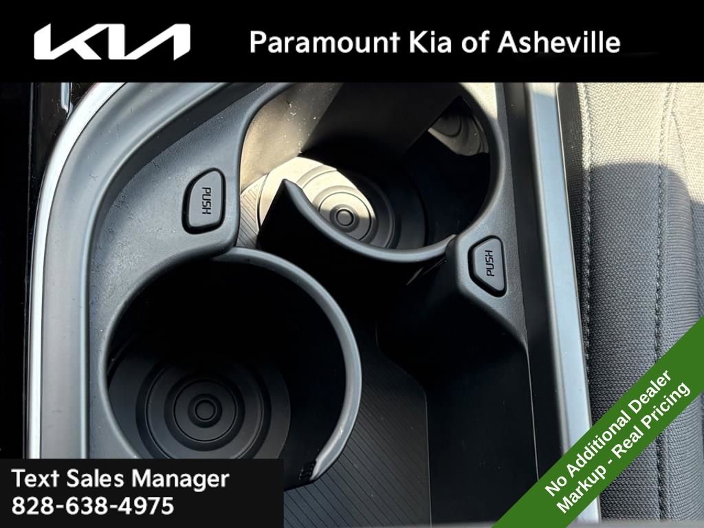 New 2026 Kia Niro LX FWD image 26