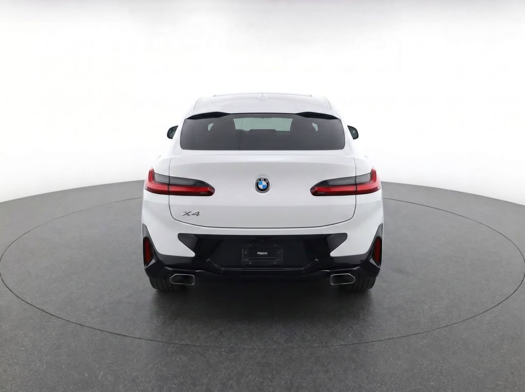 Used 2022 BMW X4 xDrive30i w/ M Sport Package AWD/4WD image 6
