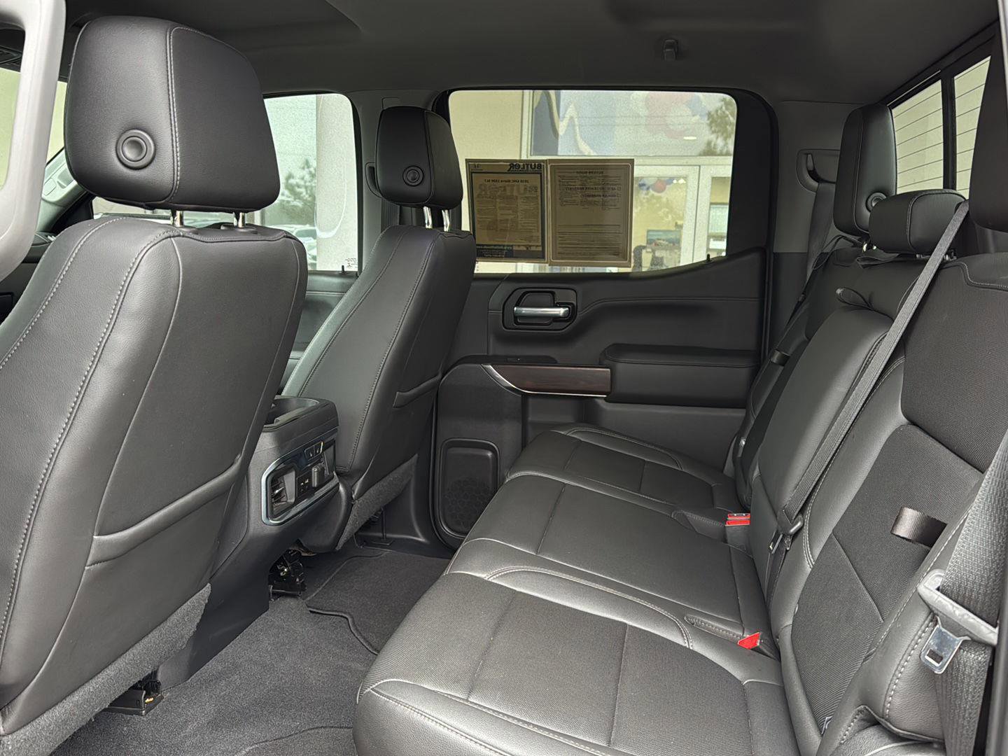 Used 2020 GMC Sierra 1500 SLT w/ SLT Premium Plus Package image 9