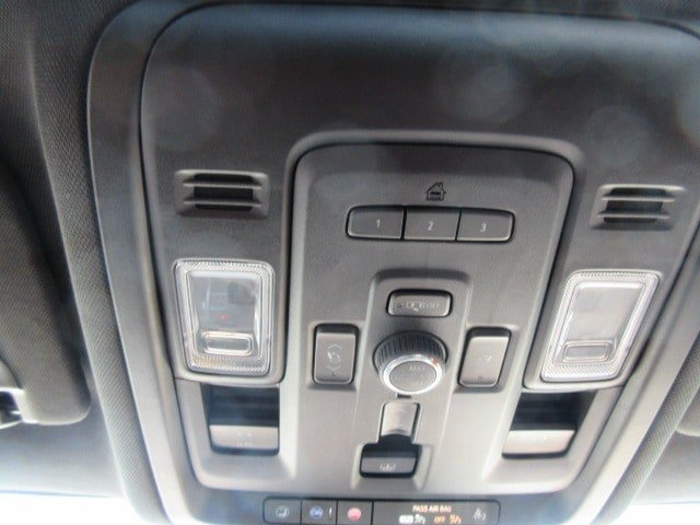 Used 2023 Chevrolet Tahoe Premier RWD image 18