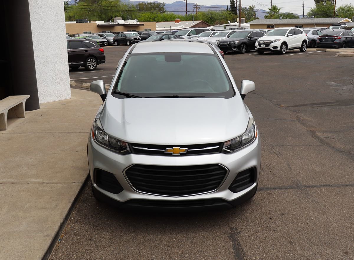 Used 2020 Chevrolet Trax LS FWD image 15