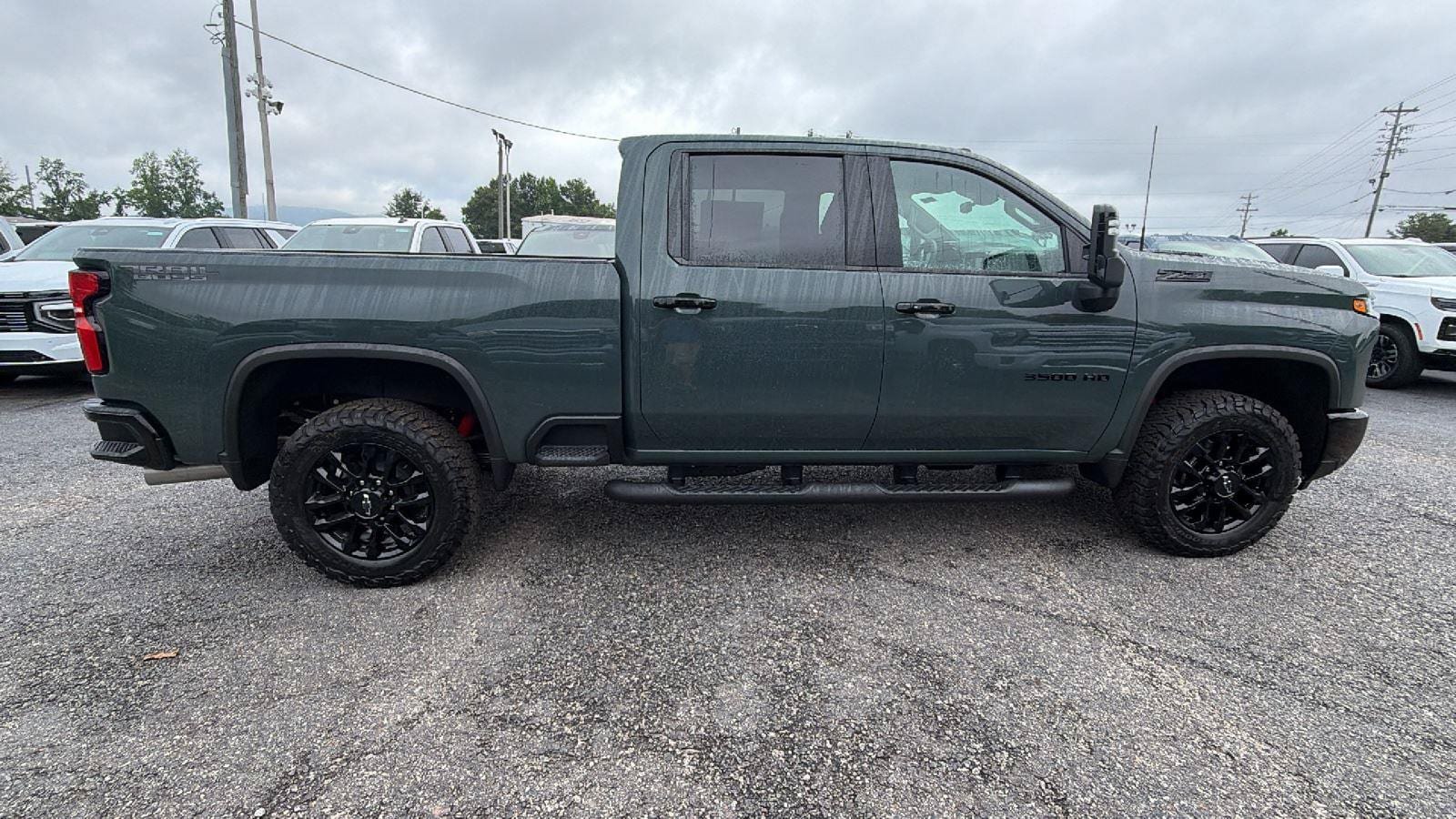 New 2026 Chevrolet Silverado 3500 LTZ w/ LTZ Plus Package AWD/4WD image 8