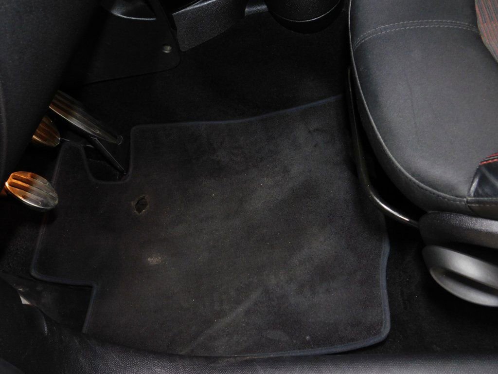 Used 2015 MINI Cooper Countryman S image 35