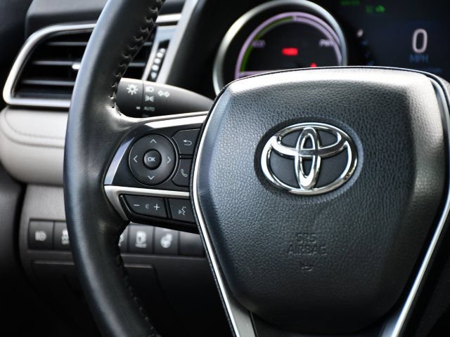 Used 2022 Toyota Camry XLE w/ Protection Package (Q2) (TMS) FWD image 27