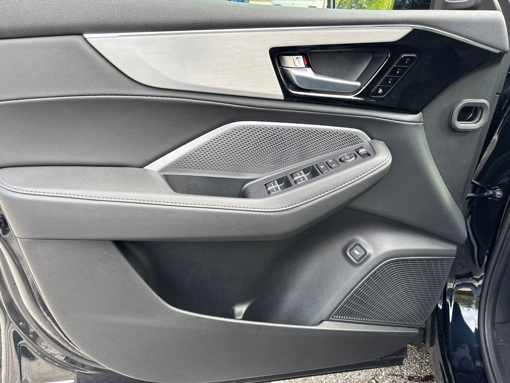New 2026 Acura MDX SH-AWD image 17