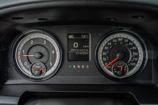 Used 2015 RAM 2500 Tradesman w/ Chrome Appearance Group AWD/4WD image 25