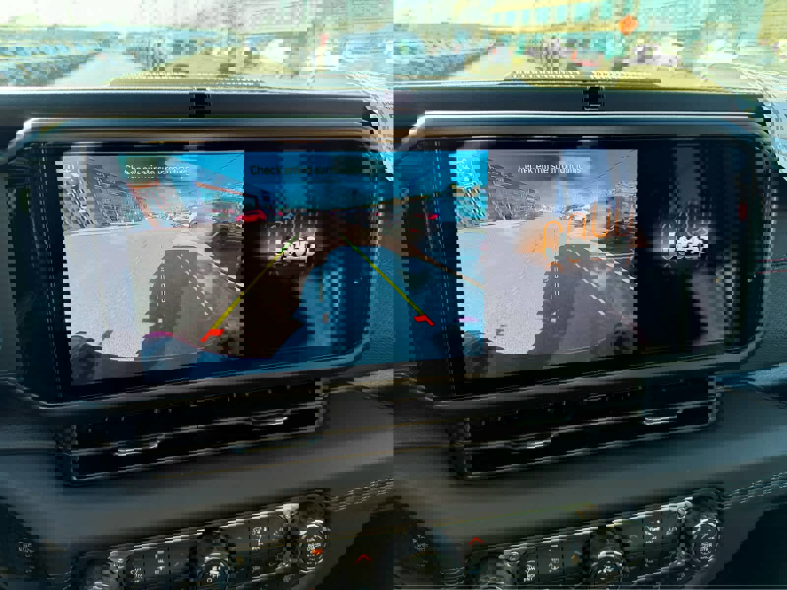 New 2026 Jeep Gladiator Rubicon w/ Safety Group image 17