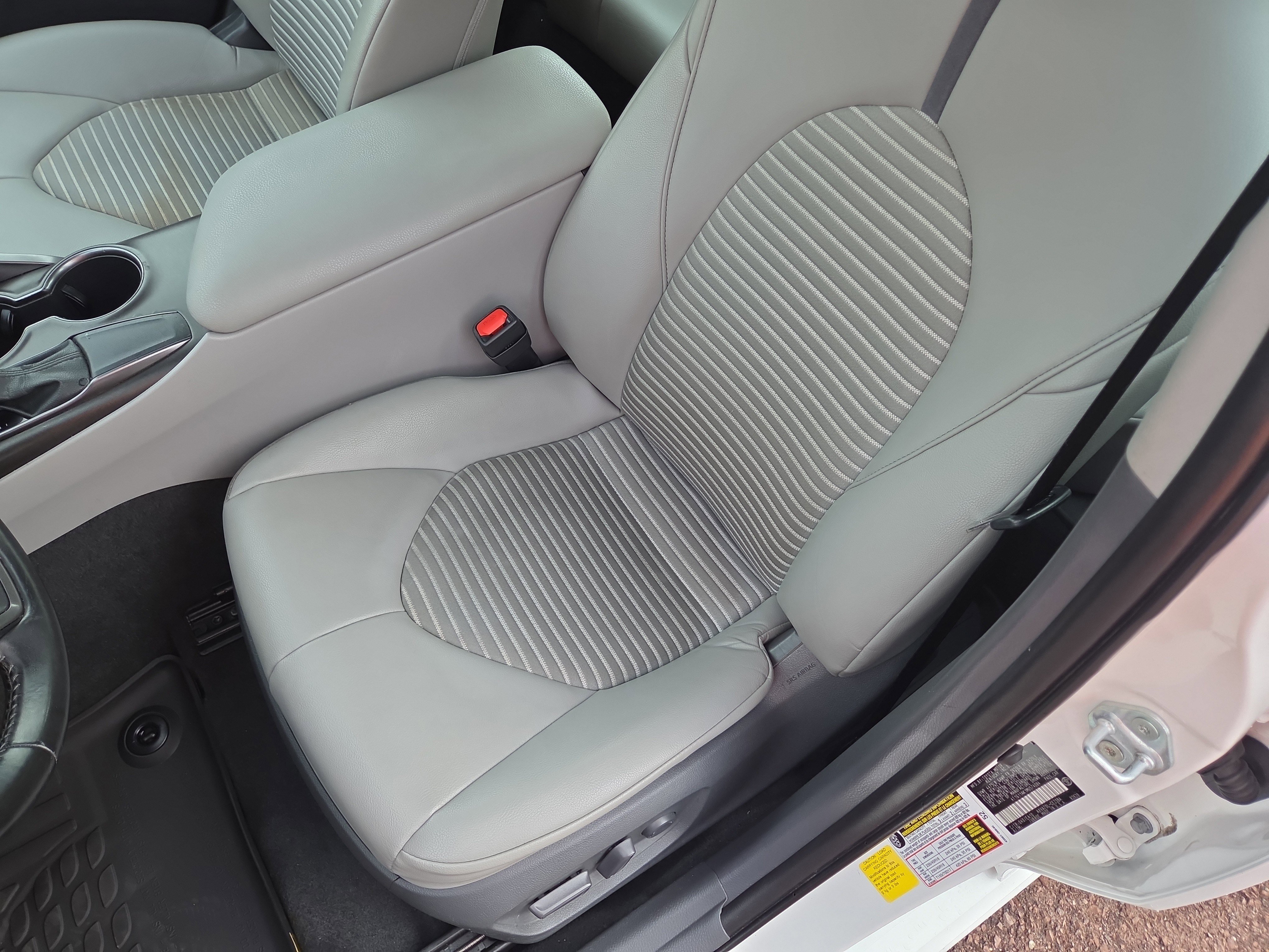 Certified 2021 Toyota Camry SE image 13