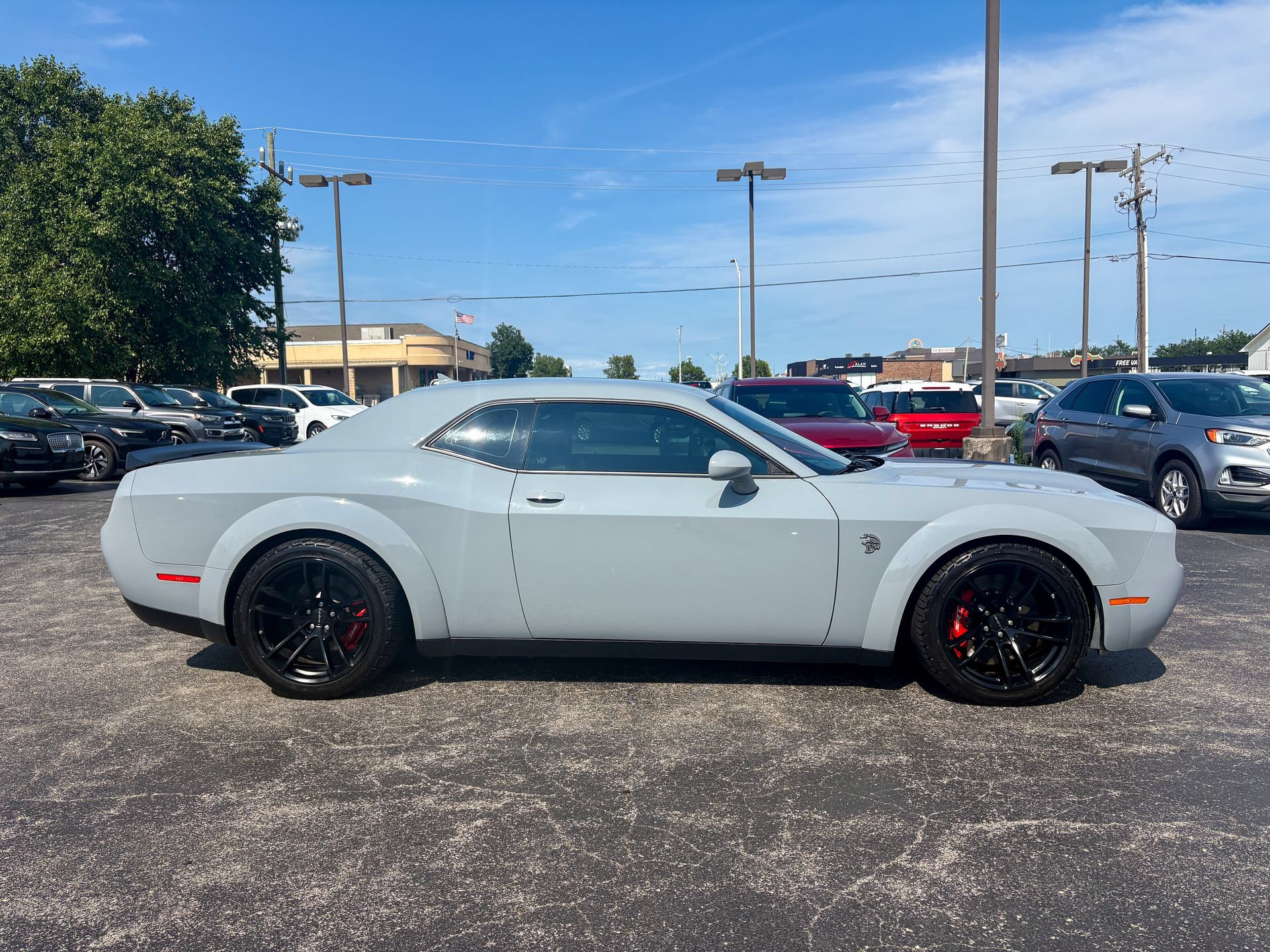 Used 2021 Dodge Challenger SRT Hellcat RWD image 12