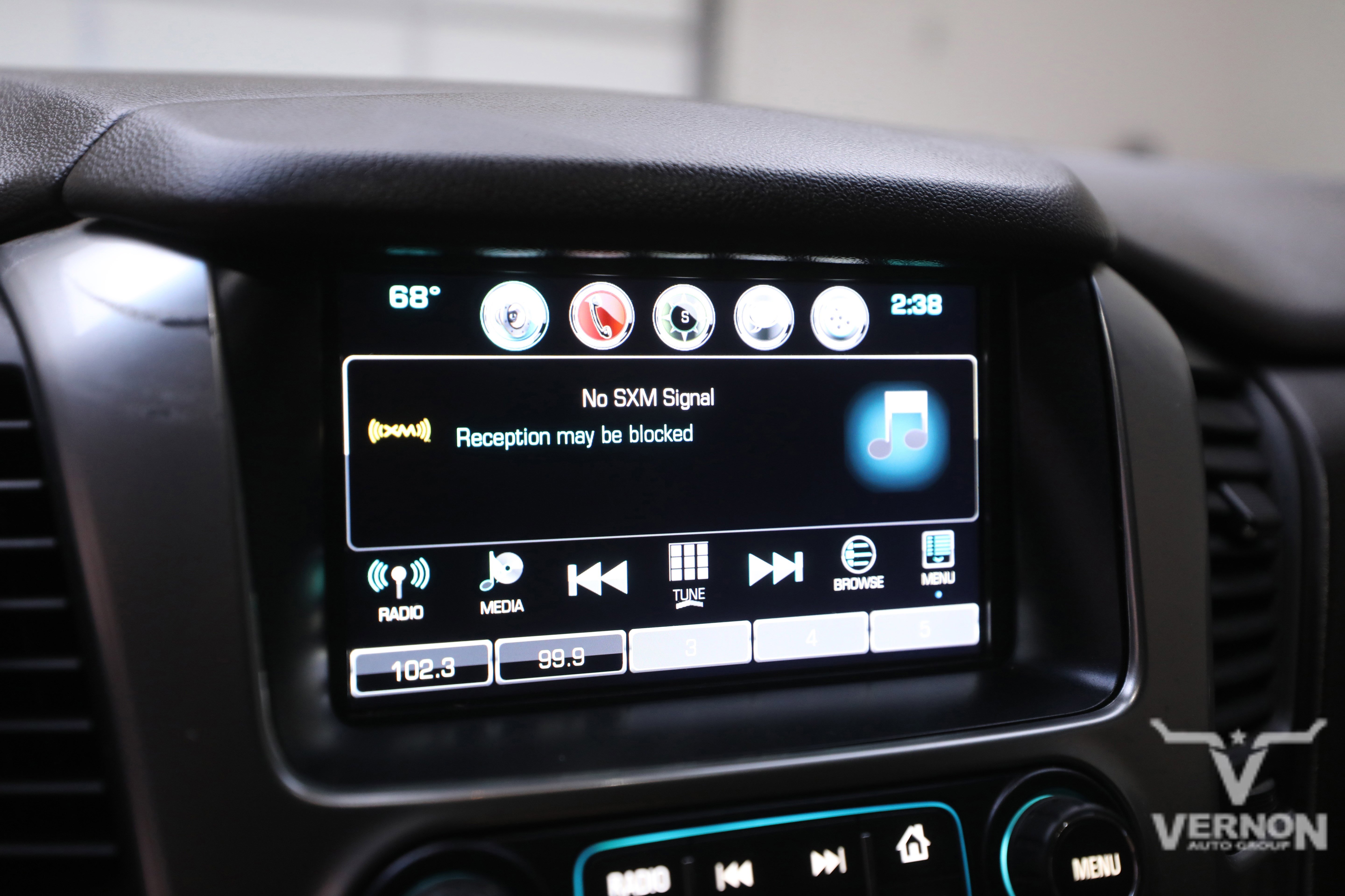 Used 2016 Chevrolet Suburban LTZ image 31