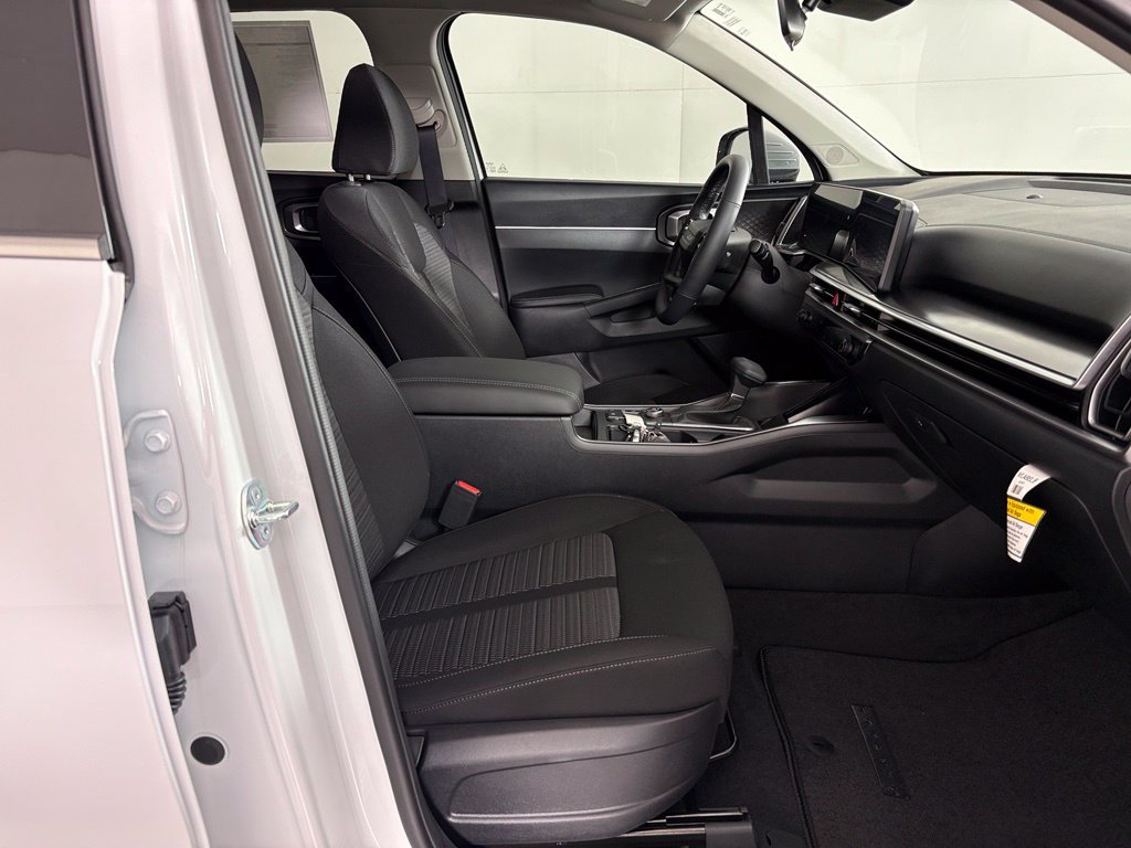 New 2026 Kia Sorento LX FWD image 44