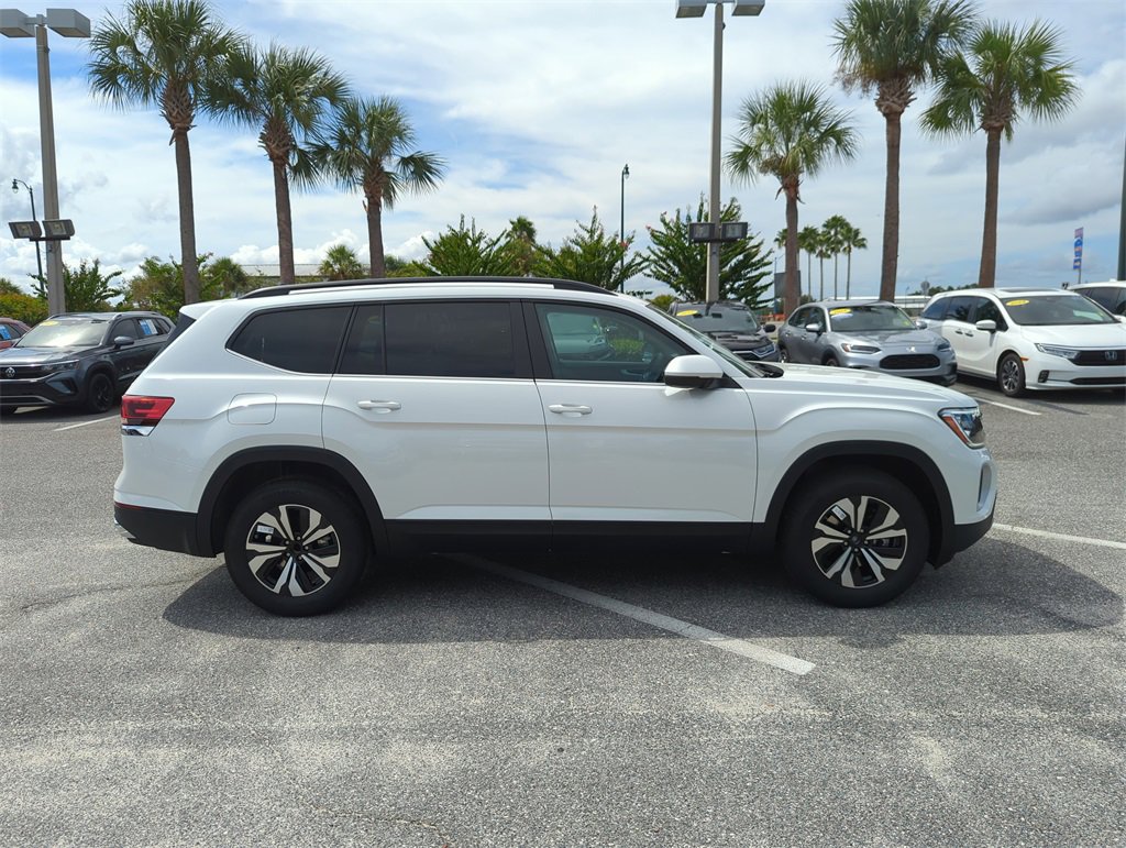 New 2026 Volkswagen Atlas SE image 3