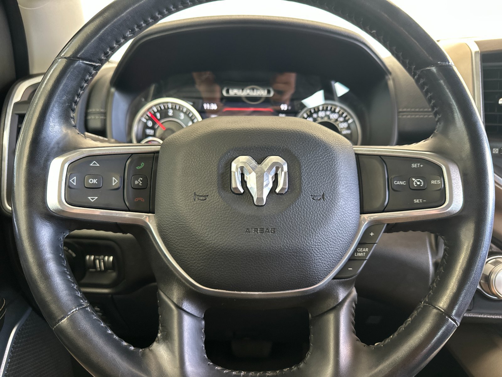 Used 2022 RAM 1500 Laramie RWD image 25
