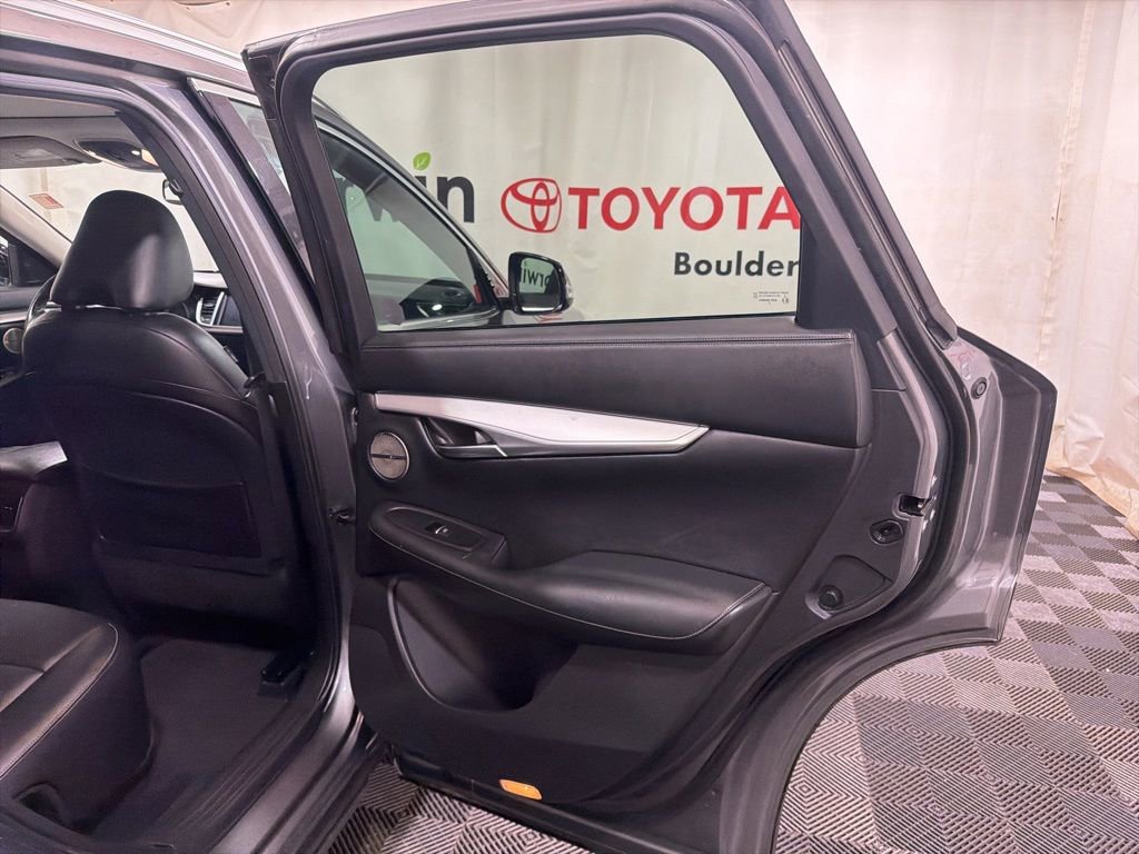 Used 2020 INFINITI QX50 Sensory image 11