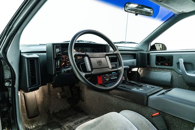 Used 1988 Pontiac Fiero image 25