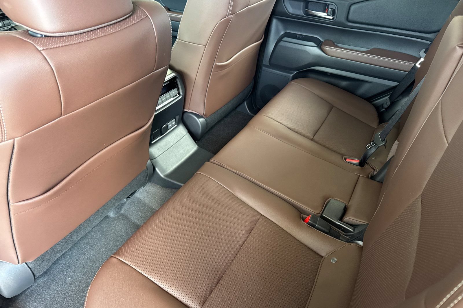 New 2027 Toyota Land Cruiser AWD/4WD image 5
