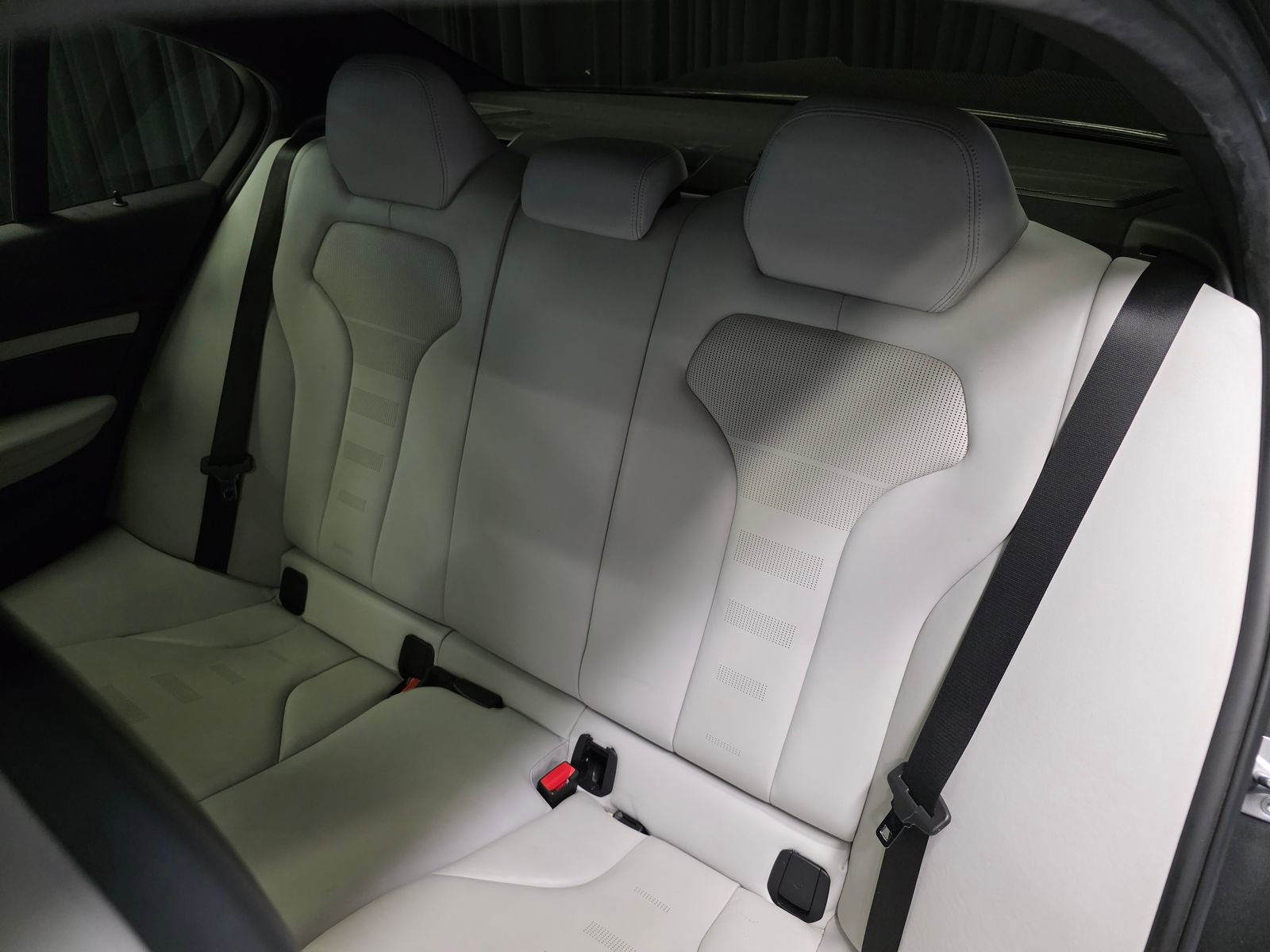 Used 2015 BMW M3 image 37