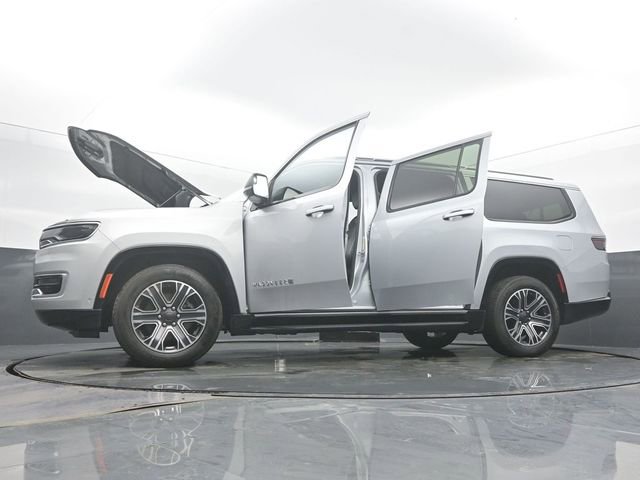 Used 2024 Jeep Wagoneer L Series II w/ Flexible Seating Group image 61