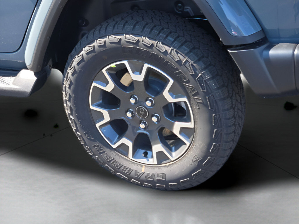 New 2026 Jeep Wrangler Unlimited Sahara AWD/4WD image 19