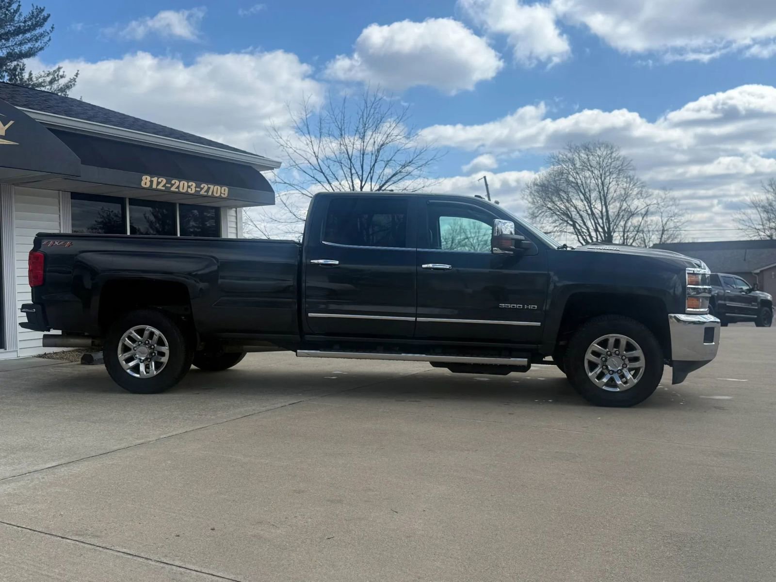 Used 2019 Chevrolet Silverado 3500 LTZ w/ Duramax Plus Package image 2
