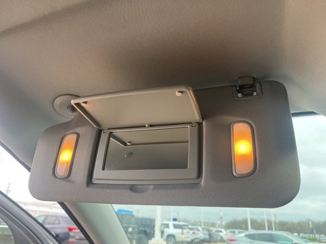 Used 2023 GMC Acadia SLE w/ Driver Convenience Package image 37