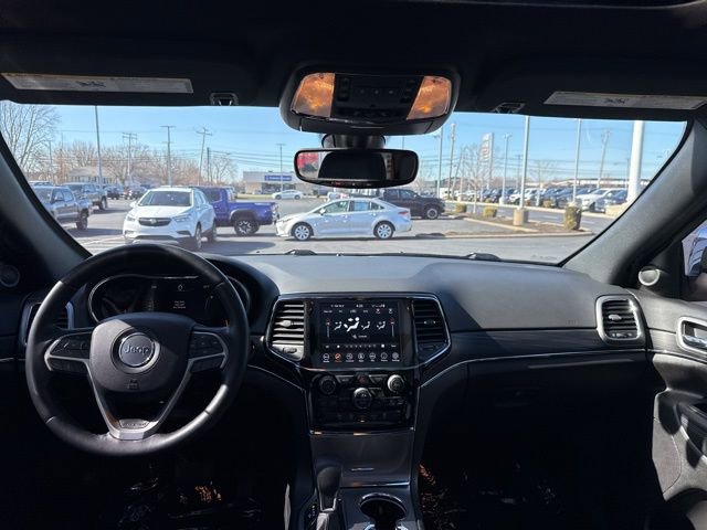 Used 2022 Jeep Grand Cherokee Limited image 13